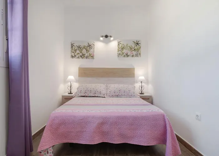 Casa Lunares بيت للعطل