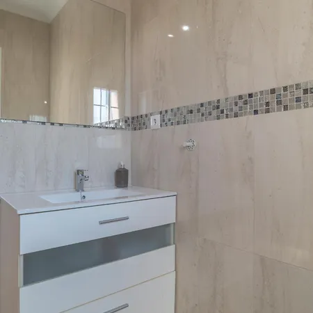 Casa Lunares Holiday home *