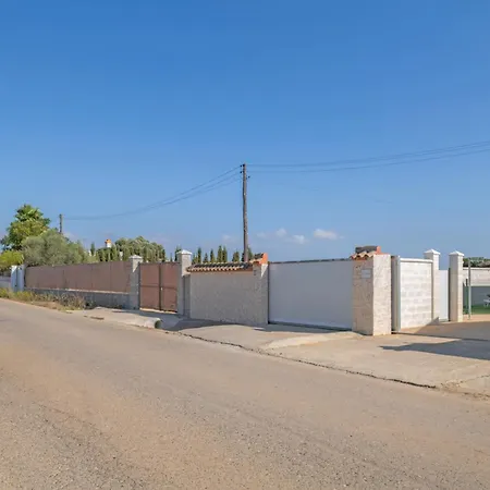 Holiday home Casa Lunares *